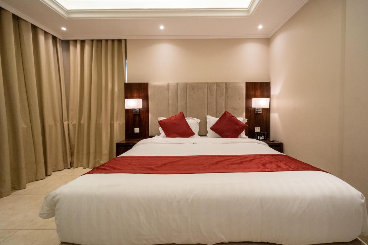 Dyafa Luxury Apartment *